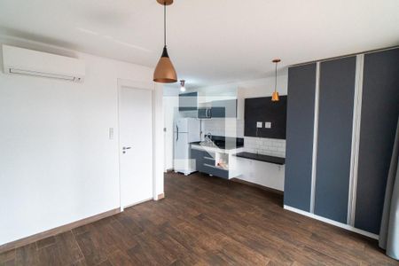 Sala/Quarto de apartamento para alugar com 1 quarto, 31m² em Mirandópolis, São Paulo