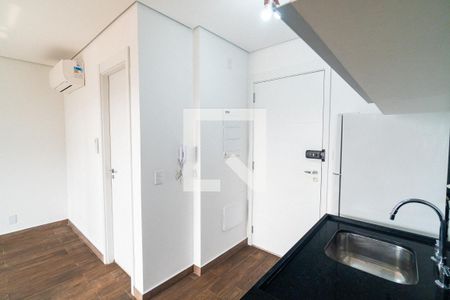 Cozinha de apartamento para alugar com 1 quarto, 31m² em Mirandópolis, São Paulo
