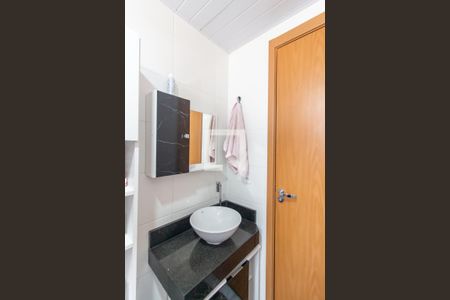 Apartamento à venda com 43m², 2 quartos e 1 vagaBanheiro