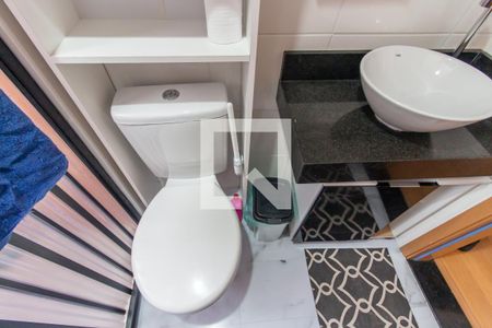 Banheiro de apartamento à venda com 2 quartos, 43m² em Colônia (zona Leste), São Paulo