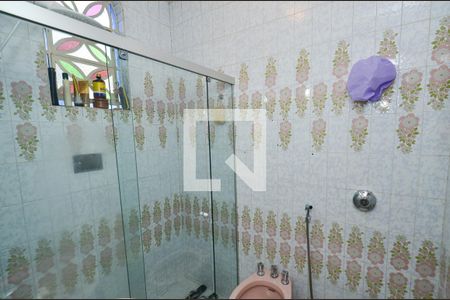 Casa à venda com 400m², 3 quartos e 1 vagaBanheiro suite