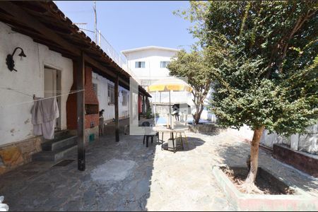 Casa à venda com 400m², 3 quartos e 1 vagaArea externa