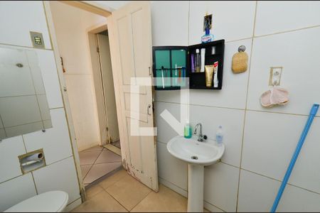 Casa à venda com 400m², 3 quartos e 1 vagaBanheiro social