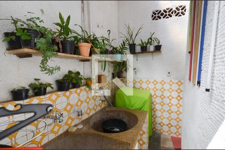 Casa à venda com 400m², 3 quartos e 1 vagaÁrea de Serviço