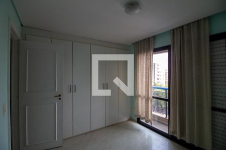 Apartamento à venda com 110m², 3 quartos e 2 vagasQuarto 2