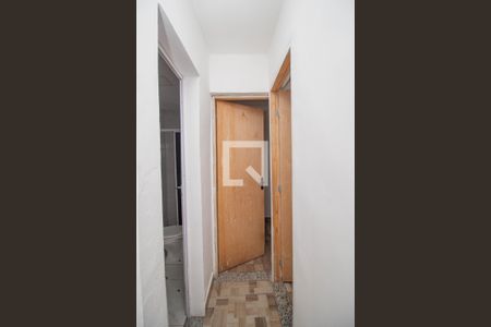 Casa para alugar com 40m², 2 quartos e 1 vaga Casa para alugar com 40m², 2 quartos e 1 vagaCorredor
