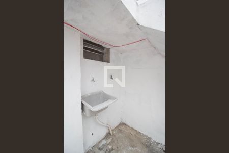 Casa para alugar com 40m², 2 quartos e 1 vaga Casa para alugar com 40m², 2 quartos e 1 vagaÁrea de Serviço