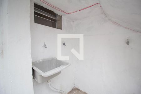 Casa para alugar com 40m², 2 quartos e 1 vaga Casa para alugar com 40m², 2 quartos e 1 vagaÁrea de Serviço