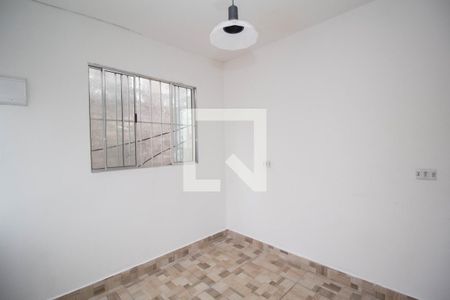 Casa para alugar com 40m², 2 quartos e 1 vaga Casa para alugar com 40m², 2 quartos e 1 vagaSala