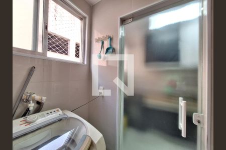 Apartamento à venda com 61m², 2 quartos e 1 vagaÁrea de Serviço