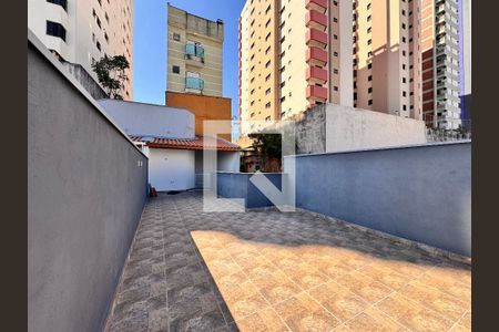 Apartamento à venda com 107m², 2 quartos e 1 vaga Apartamento à venda com 107m², 2 quartos e 1 vagaCobertura