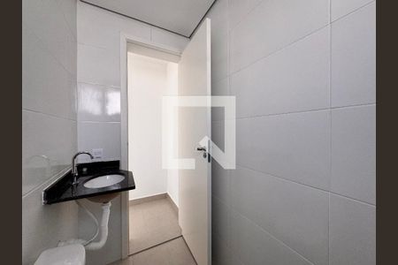 Apartamento à venda com 107m², 2 quartos e 1 vaga Apartamento à venda com 107m², 2 quartos e 1 vagaBanheiro da Suíte