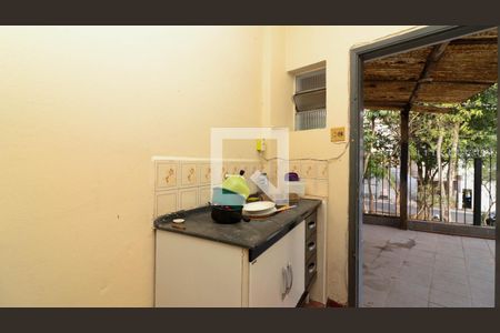 Casa à venda com 243m², 5 quartos e 2 vagasCozinha