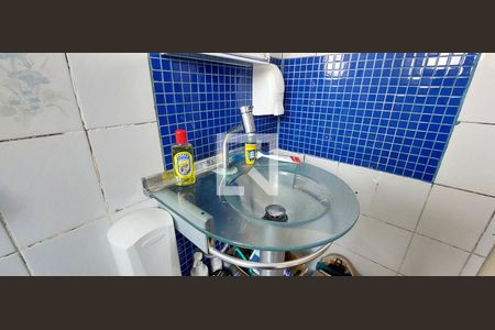 Apartamento à venda com 79m², 2 quartos e 1 vaga Apartamento à venda com 79m², 2 quartos e 1 vagaBanheiro