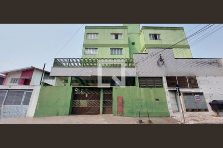 Apartamento à venda com 79m², 2 quartos e 1 vaga Apartamento à venda com 79m², 2 quartos e 1 vagaFachada