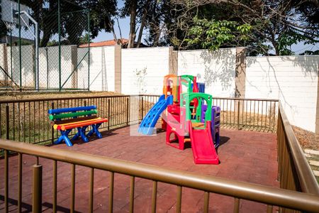 Apartamento para alugar com 50m², 2 quartos e 1 vaga Apartamento para alugar com 50m², 2 quartos e 1 vagaÁrea comum - Playground
