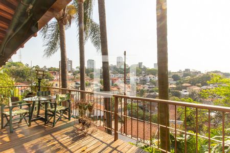 Casa à venda com 360m², 3 quartos e 3 vagasEspaço Gourmet