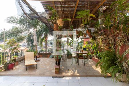 Casa à venda com 360m², 3 quartos e 3 vagasVaranda da Sala