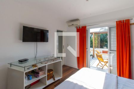 Casa à venda com 360m², 3 quartos e 3 vagasQuarto 3 Suíte