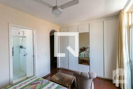 Apartamento à venda com 321m², 5 quartos e 4 vagas Apartamento à venda com 321m², 5 quartos e 4 vagasquarto