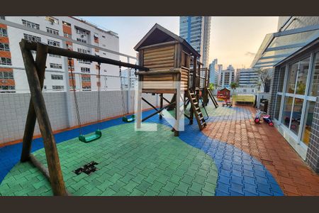 Apartamento para alugar com 134m², 3 quartos e 2 vagasÁrea comum - Playground