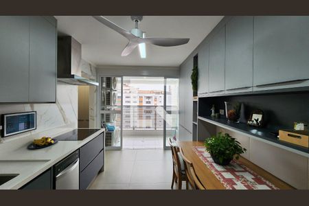 Apartamento para alugar com 134m², 3 quartos e 2 vagasCozinha