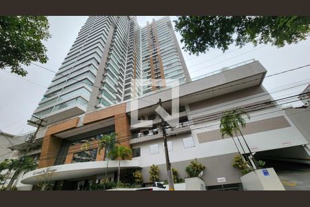 Apartamento para alugar com 134m², 3 quartos e 2 vagasFachada