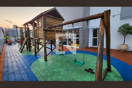 Apartamento para alugar com 134m², 3 quartos e 2 vagasÁrea comum - Playground