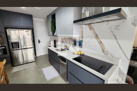 Apartamento para alugar com 134m², 3 quartos e 2 vagasCozinha - Armários