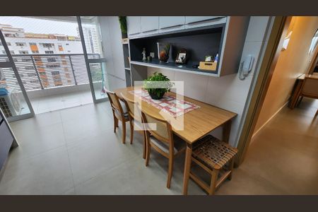 Apartamento para alugar com 134m², 3 quartos e 2 vagasDetalhe da cozinha