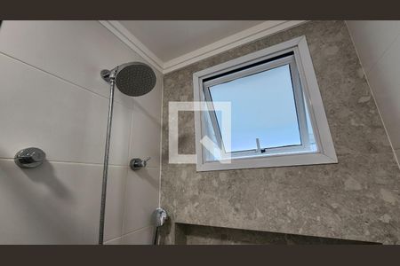 Apartamento para alugar com 134m², 3 quartos e 2 vagasChuveiro