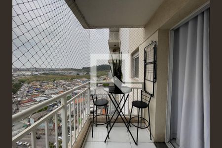 Apartamento à venda com 32m², 1 quarto e 1 vaga Apartamento à venda com 32m², 1 quarto e 1 vagaVaranda