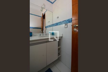 Casa à venda com 419m², 4 quartos e 6 vagasBanheiro da Suíte 1