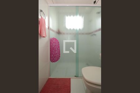 Casa à venda com 419m², 4 quartos e 6 vagasBanheiro da Suíte 3