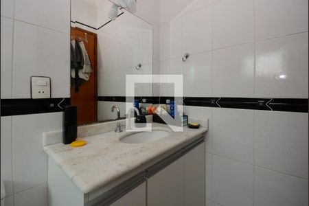 Casa à venda com 419m², 4 quartos e 6 vagasBanheiro da Suíte 2