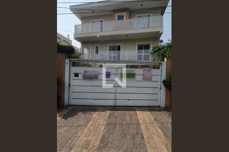 Casa à venda com 419m², 4 quartos e 6 vagasFachada