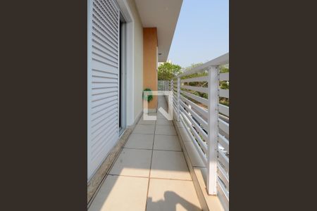 Casa à venda com 419m², 4 quartos e 6 vagasVaranda da suíte 3 e 4