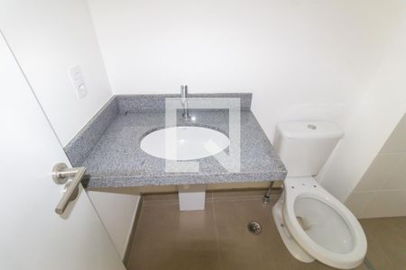 Banheiro de kitnet/studio à venda com 1 quarto, 20m² em Vila Mariana, São Paulo