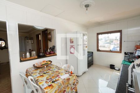 Casa à venda com 473m², 6 quartos e 4 vagasCozinha