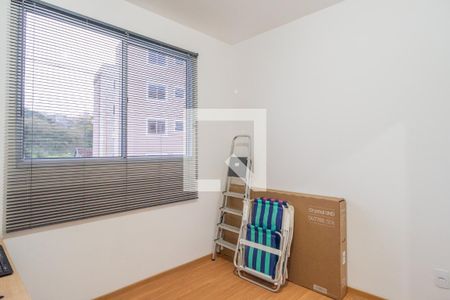 Quarto 1 de apartamento para alugar com 2 quartos, 42m² em Cavalhada, Porto Alegre