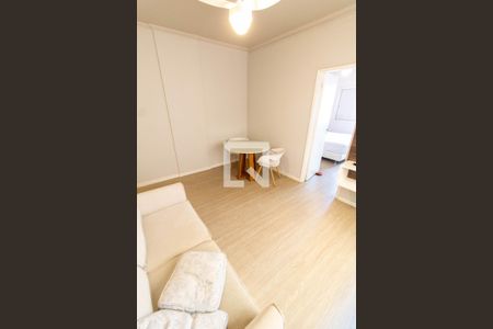 Sala de apartamento para alugar com 1 quarto, 57m² em Cambuí, Campinas