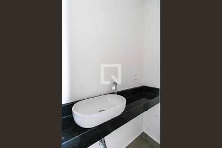 Lavabo de casa de condomínio à venda com 4 quartos, 350m² em Jardim Panorama, São Paulo