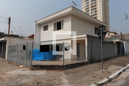 Casa à venda com 133m², 3 quartos e 3 vagasFachada