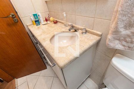 Casa de condomínio à venda com 100m², 3 quartos e 2 vagasBanheiro