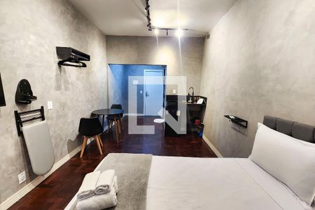Sala/Quarto de apartamento para alugar com 1 quarto, 32m² em Centro, Rio de Janeiro