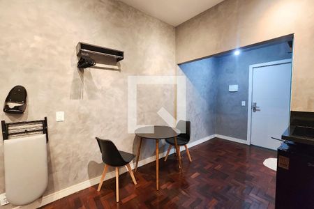 Sala/Quarto de apartamento para alugar com 1 quarto, 32m² em Centro, Rio de Janeiro