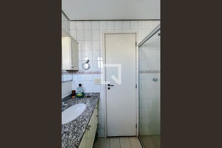 Apartamento à venda com 84m², 2 quartos e 1 vagaBanheiro da Suíte