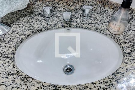 Apartamento à venda com 84m², 2 quartos e 1 vagaBanheiro