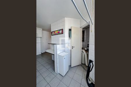 Apartamento à venda com 84m², 2 quartos e 1 vagaÁrea de Serviço