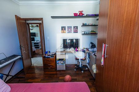 Apartamento à venda com 160m², 4 quartos e 2 vagas Apartamento à venda com 160m², 4 quartos e 2 vagasQuarto 3